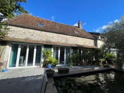 MAISON A VENDRE - ROZAY EN BRIE - 273.7 m2 - 385000€