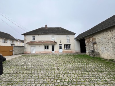 CORPS DE FERME - TOUQUIN - 165 m2 - VENDU