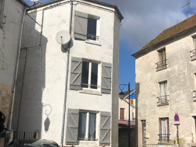 MAISON A LOUER - LA FERTE GAUCHER - 44.88 m2 - 570€ charges comprises par mois