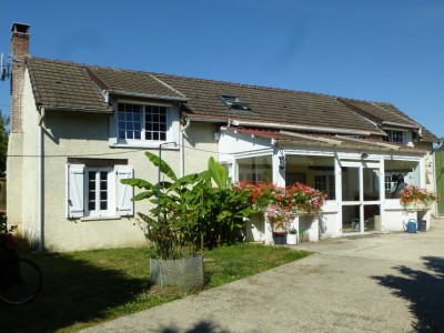 MAISON A VENDRE - NANGIS - 146 m2 - 210 000 €