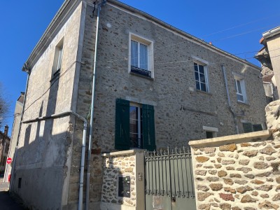 APPARTEMENT T2 - CHAUMES EN BRIE - 37.11 m2 - VENDU
