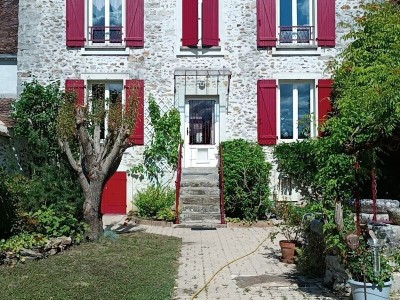 MAISON A VENDRE - BOMBON - 144 m2 - 360000€