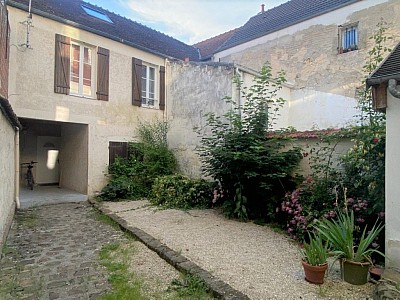 APPARTEMENT T3 A LOUER - LA FERTE GAUCHER CENTRE VILLE - 57.71 m2 - 690�&euro; charges comprises par mois