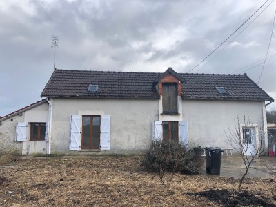 MAISON A LOUER - OZOUER LE VOULGIS - 48.61 m2 - 725�&euro; charges comprises par mois