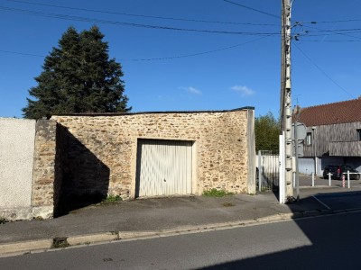 GARAGE A VENDRE - FAREMOUTIERS - 109�000�&euro;