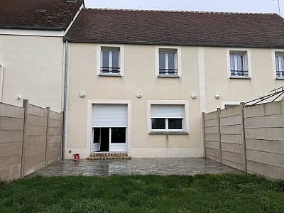 MAISON A LOUER - CHOISY EN BRIE - 105.11 m2 - 1 045 &euro; charges comprises par mois