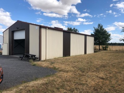 ENTREPOT A LOUER - AMILLIS - 160 m2 - 1 200 € HC et HT par mois