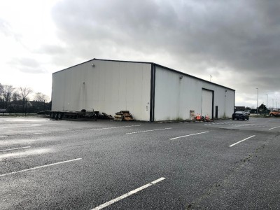 ENTREPOT A LOUER - REBAIS - 536 m2 - 3 200 € HC et HT par mois