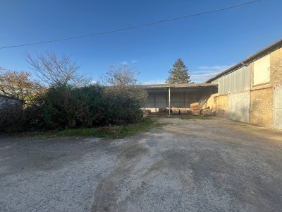 Bâtiments - JOUY LE CHATEL - 300 m2 - VENDU