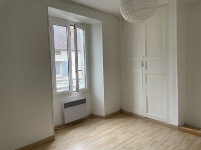 IMMEUBLE A VENDRE - JOUY LE CHATEL - 217 m2 - 238000€