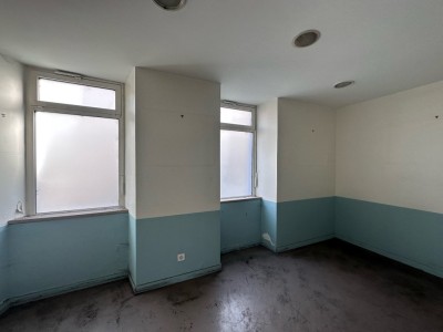 IMMEUBLE A VENDRE - LA FERTE GAUCHER - 239 m2 - 99 000 €