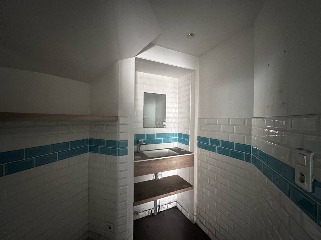 IMMEUBLE A VENDRE - LA FERTE GAUCHER - 239 m2 - 99�000�&euro;