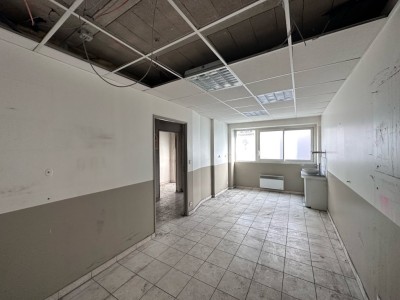 IMMEUBLE A VENDRE - LA FERTE GAUCHER - 239 m2 - 99 000 €