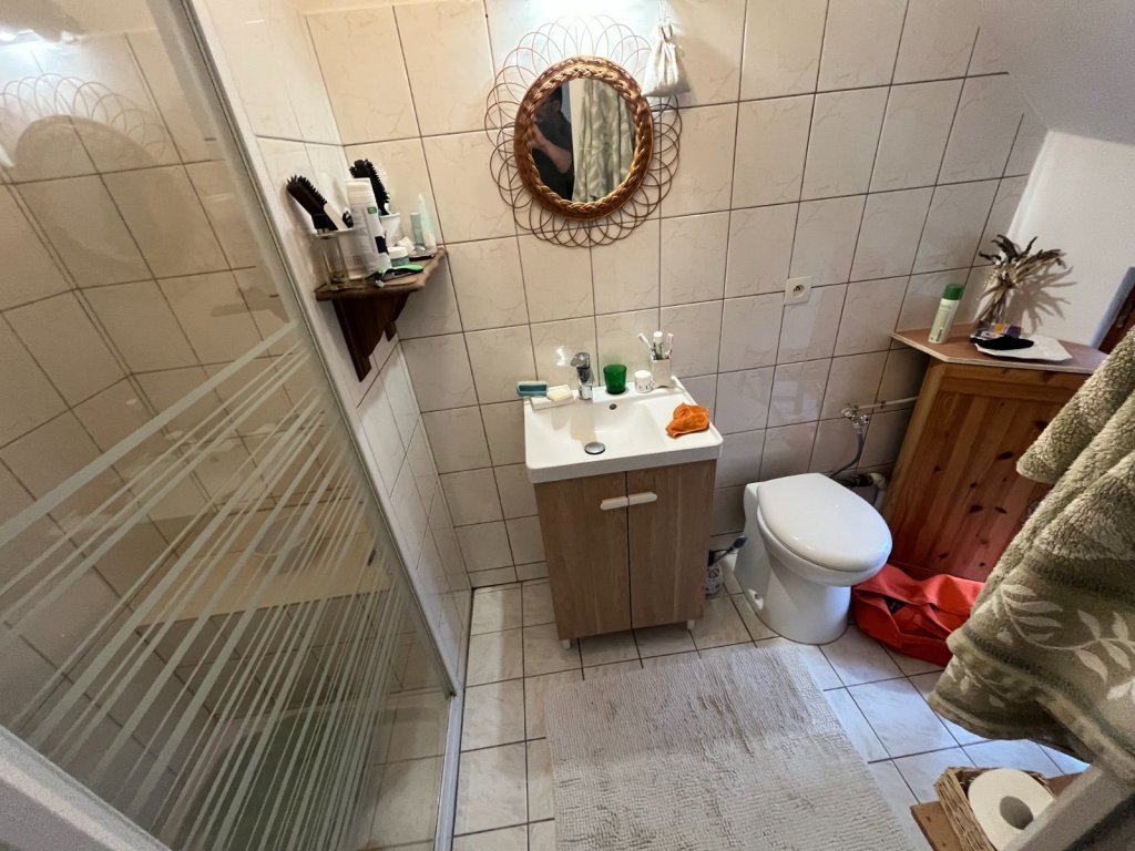 IMMEUBLE DE RAPPORT A VENDRE - JOUY LE CHATEL - 193 m2 - 210�000�&euro;