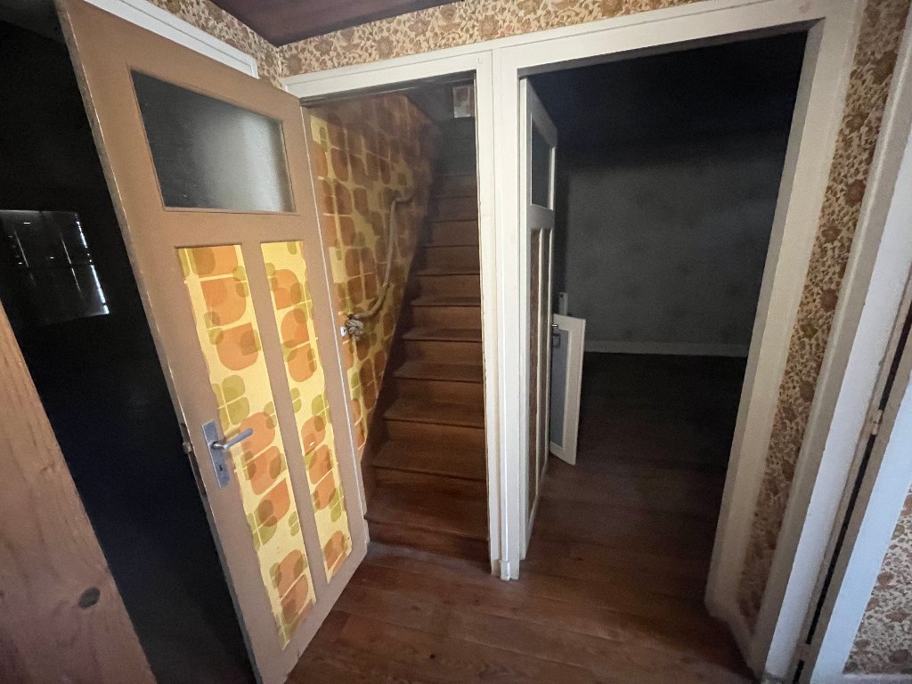 immeuble de rapport A VENDRE - JOUY LE CHATEL - 193 m2 - 210�000�&euro;