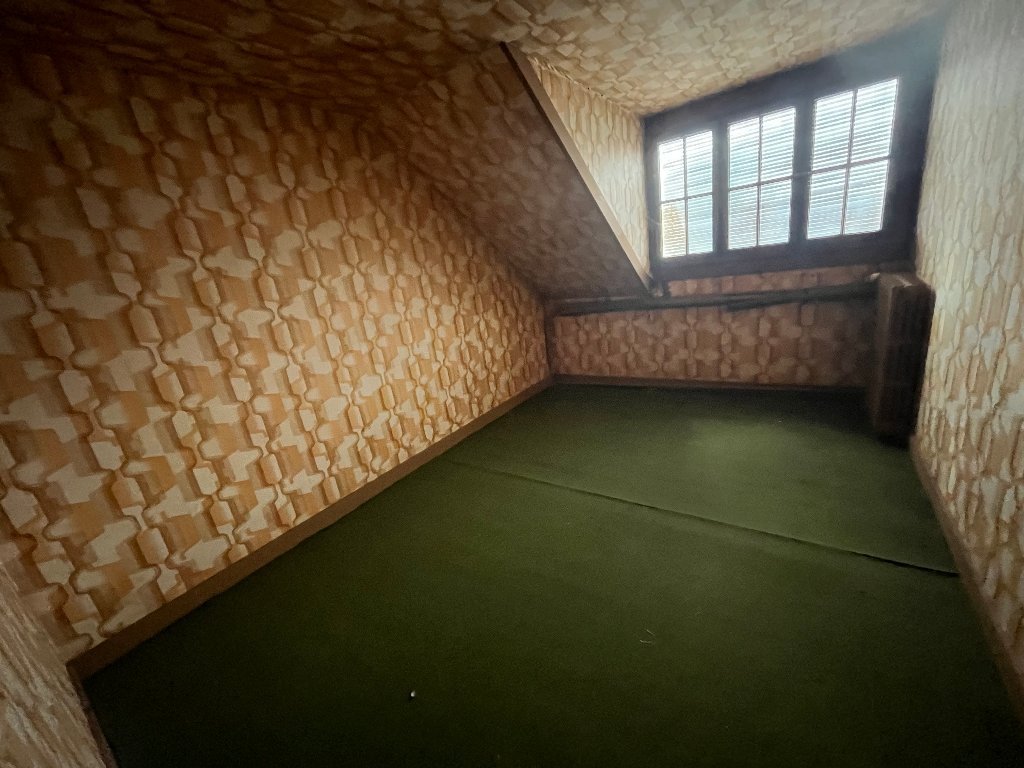 immeuble de rapport A VENDRE - JOUY LE CHATEL - 193 m2 - 210�000�&euro;