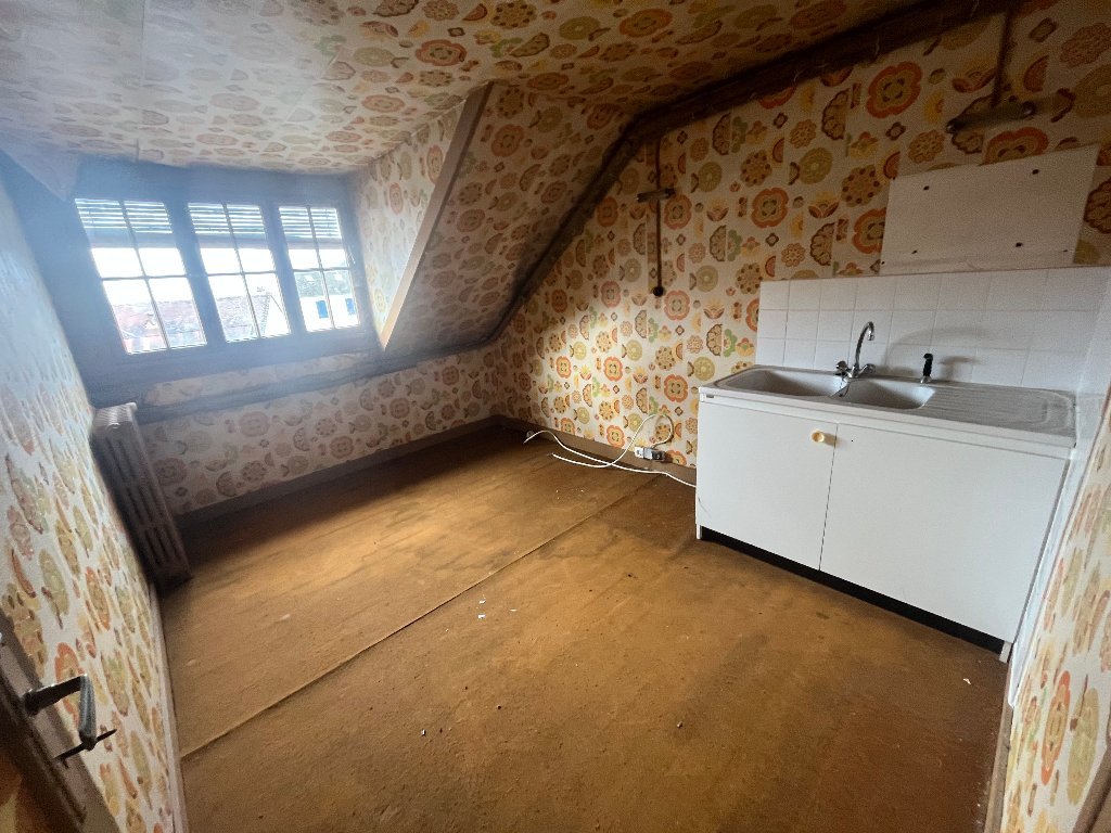 immeuble de rapport A VENDRE - JOUY LE CHATEL - 193 m2 - 210�000�&euro;