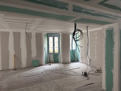 IMMEUBLE DE RAPPORT A VENDRE - LA FERTE GAUCHER - 500 m2 - 338000€