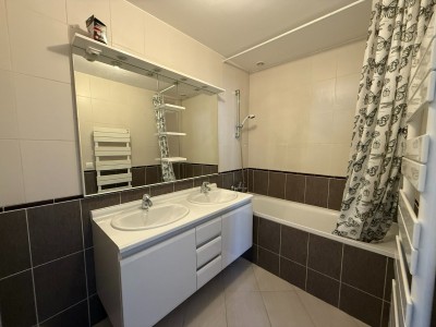 Immeuble de rapport avec deux Appartements F3 A VENDRE - ROZAY EN BRIE - 120 m2 - 299 000 €