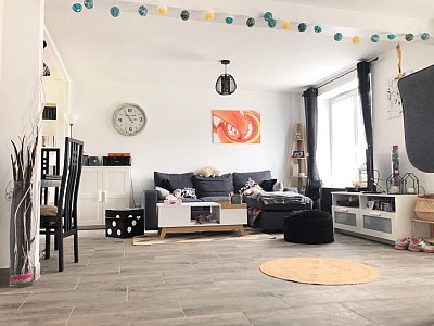MAISON A LOUER - CHENOISE - 62 m2 - 875 &euro; charges comprises par mois