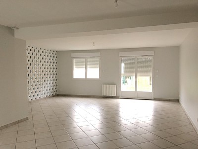 MAISON A LOUER - CHOISY EN BRIE - 105.11 m2 - 1 045 € charges comprises par mois