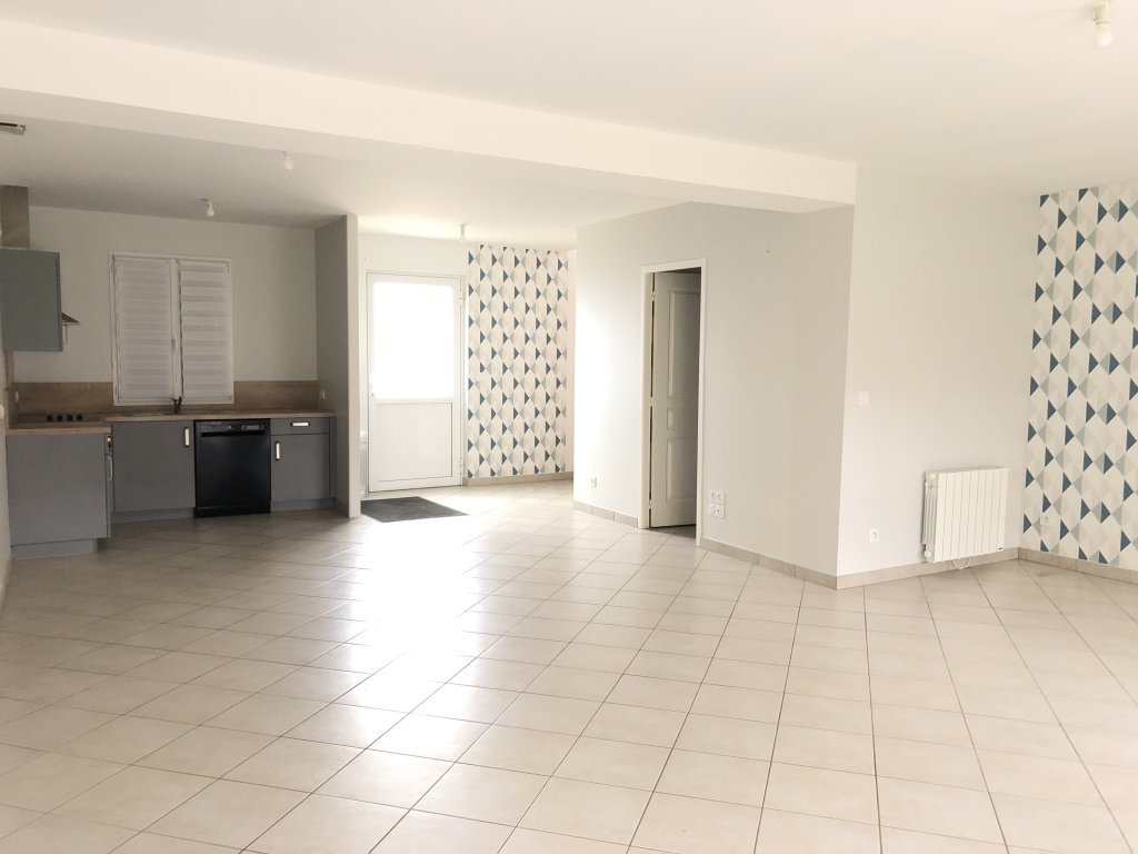 MAISON A LOUER - CHOISY EN BRIE - 105.11 m2 - 1 045 &euro; charges comprises par mois