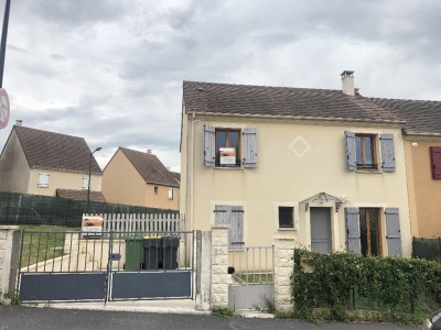 MAISON A LOUER - LA FERTE GAUCHER - 89.85 m2 - 850€ charges comprises par mois