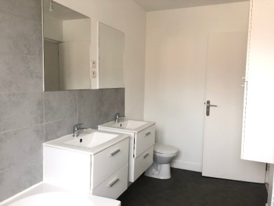 MAISON A LOUER - LA FERTE GAUCHER - 89.85 m2 - 850€ charges comprises par mois