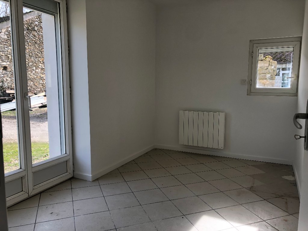 MAISON A LOUER - LE PLESSIS FEU AUSSOUX - 106.35 m2 - 1�250�&euro; charges comprises par mois