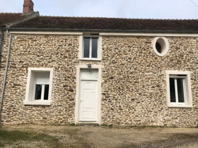 MAISON A LOUER - LE PLESSIS FEU AUSSOUX - 98.97 m2 - 1 145 € charges comprises par mois