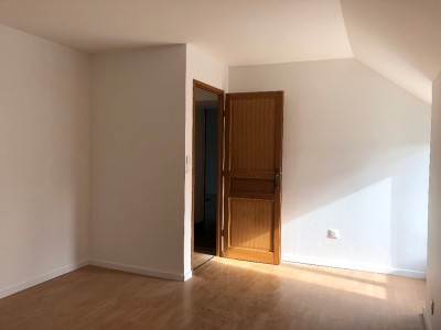 MAISON A LOUER - LE PLESSIS FEU AUSSOUX - 98.97 m2 - 1 145 € charges comprises par mois