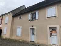 MAISON A LOUER - AUBEPIERRE OZOUER LE REPOS - 178.64 m2 - 1 300 € charges comprises par mois