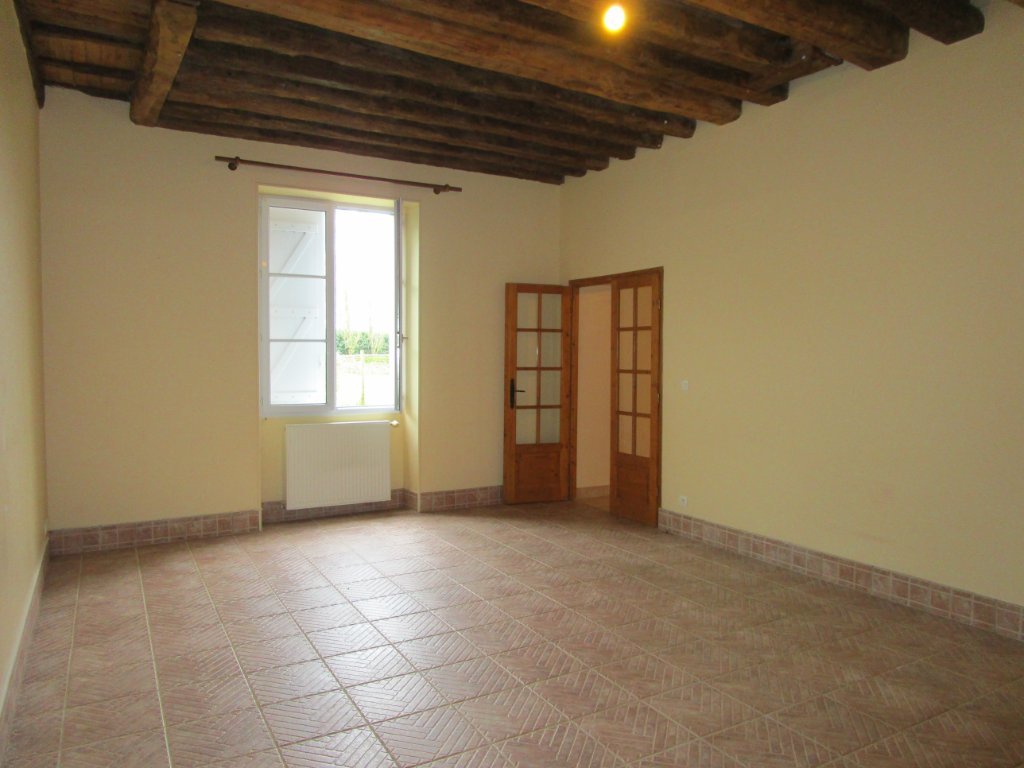 MAISON A LOUER - MORMANT - 178.64 m2 - 1 300 &euro; charges comprises par mois