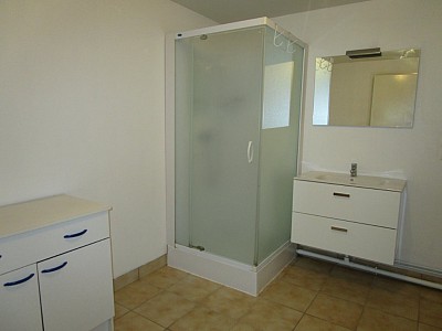 MAISON A LOUER - MORMANT - 178.64 m2 - 1 300 € charges comprises par mois