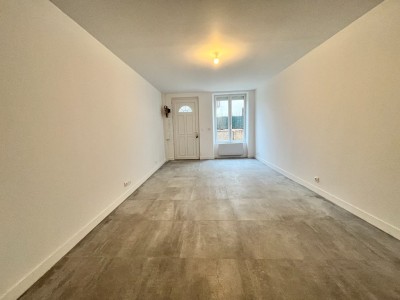 MAISON A LOUER - MORTCERF - 62.68 m2 - 900 &euro; charges comprises par mois