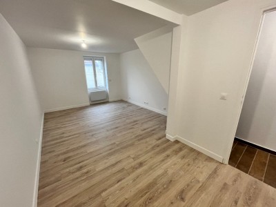 MAISON A LOUER - MORTCERF - 62.68 m2 - 900 &euro; charges comprises par mois