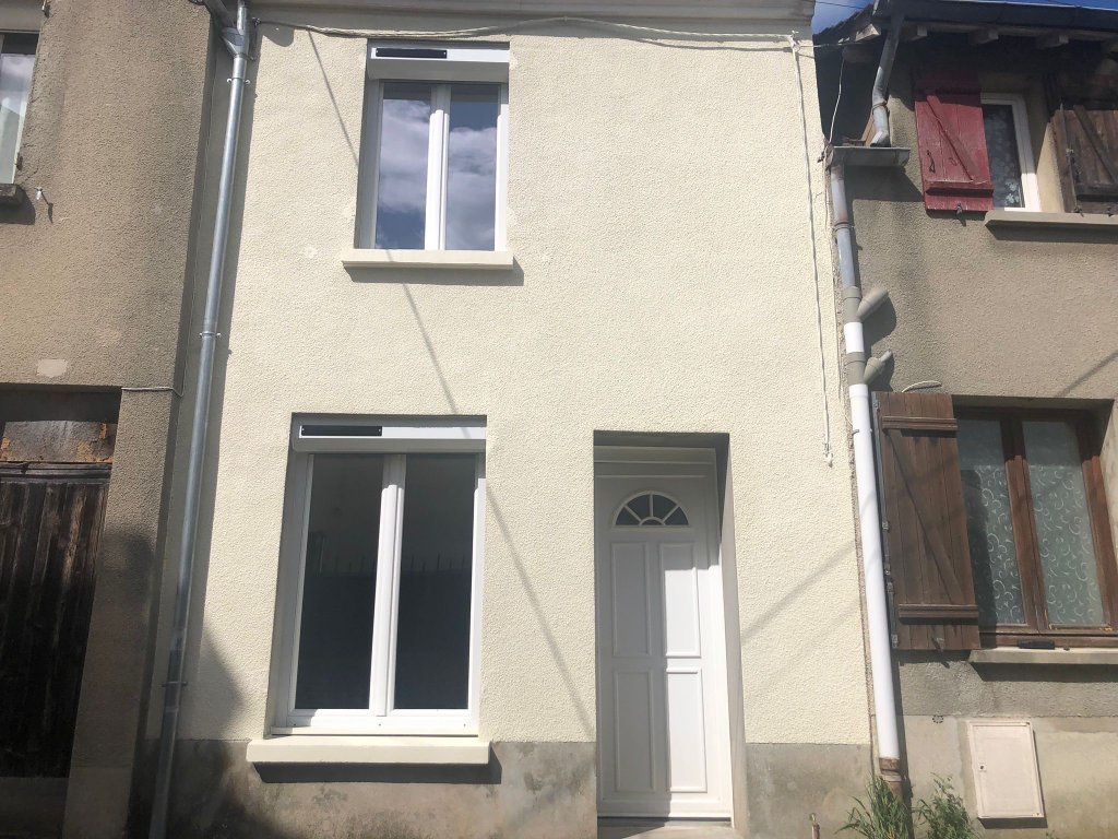 MAISON A LOUER - MORTCERF - 62.68 m2 - 900 &euro; charges comprises par mois
