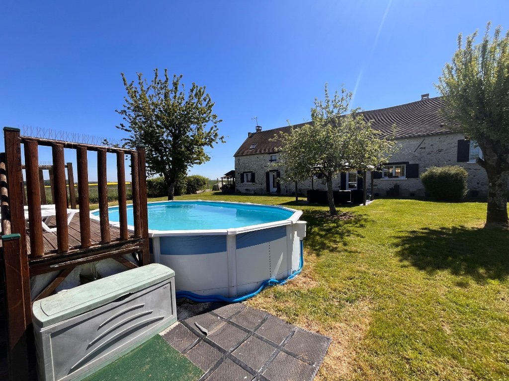 MAISON A VENDRE - AUGERS EN BRIE - 174.44 m2 - 319 000 &euro;