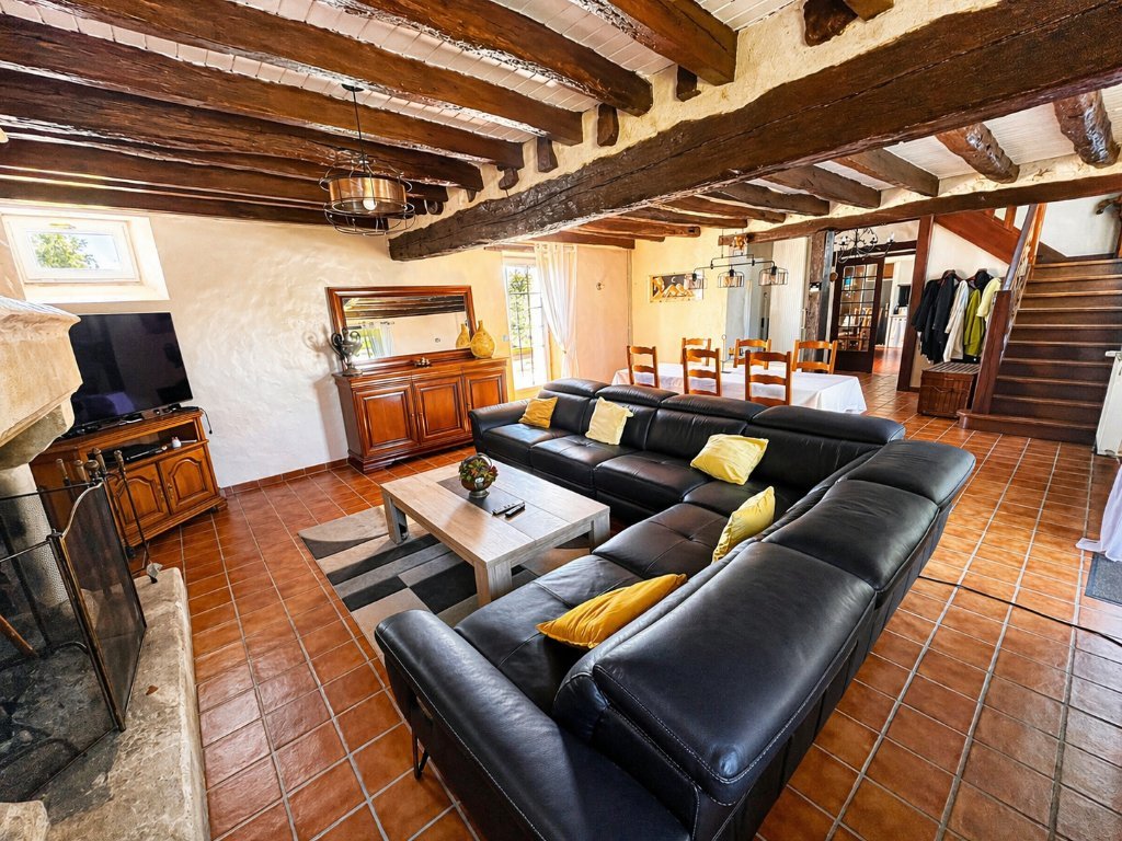 MAISON A VENDRE - AUGERS EN BRIE - 174.44 m2 - 319 000 &euro;