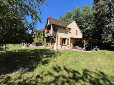 MAISON A VENDRE - BANNOST VILLEGAGNON - 330 m2 - 550000€