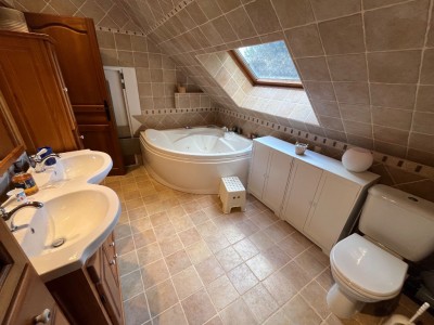 MAISON A VENDRE - BANNOST VILLEGAGNON - 330 m2 - 550000€