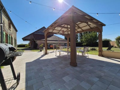 MAISON A VENDRE - BANNOST VILLEGAGNON - 231.9 m2 - 499 900 €