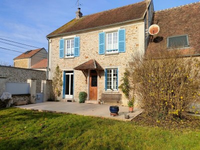 MAISON A VENDRE - BERNAY VILBERT - 144 m2 - 378000€