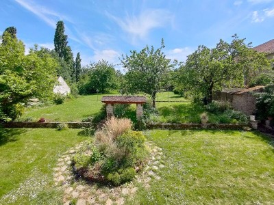 MAISON A VENDRE - BERNAY VILBERT - 197 m2 - 376000€