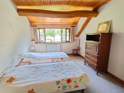 MAISON A VENDRE - BERNAY VILBERT - 197 m2 - 376000€