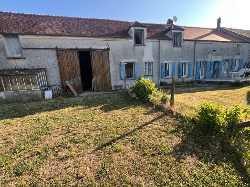 MAISON - BETON BAZOCHES HAMEAU DE FORTAIL - 158 m2 - VENDU