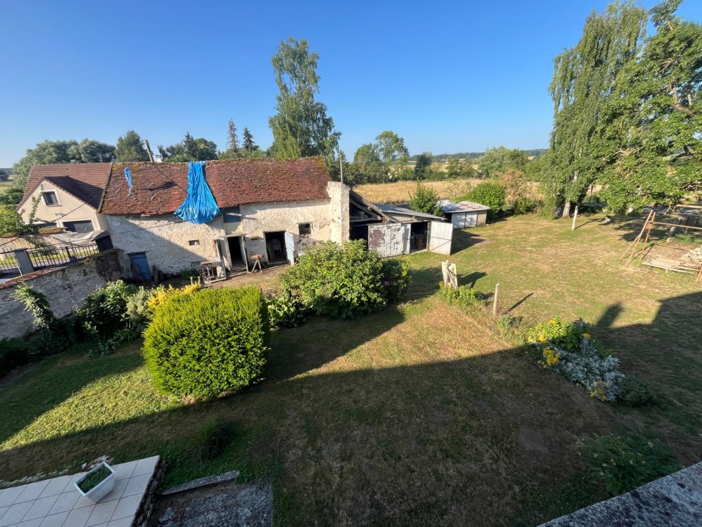 MAISON - BETON BAZOCHES HAMEAU DE FORTAIL - 158 m2 - VENDU