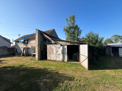 MAISON - BETON BAZOCHES HAMEAU DE FORTAIL - 158 m2 - VENDU