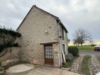 Maison Briarde A VENDRE - BETON BAZOCHES - 150 m2 - 229�000�&euro;