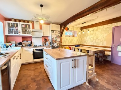 Maison Briarde A VENDRE - BETON BAZOCHES - 150 m2 - 229�000�&euro;